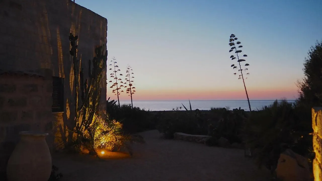 Dimora Cala Del Pozzo Bed & Breakfast Favignana 0*,  Italy