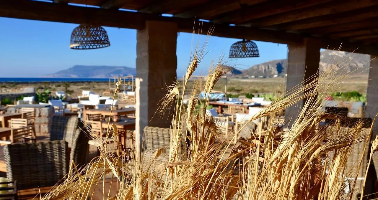 Dimora Cala Del Pozzo Bed & Breakfast Favignana